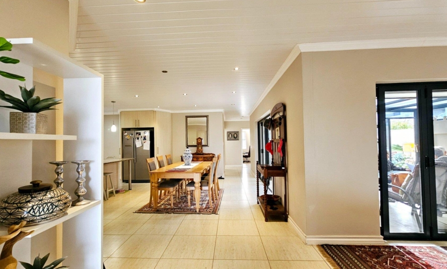 3 Bedroom Property for Sale in Monte Christo Western Cape